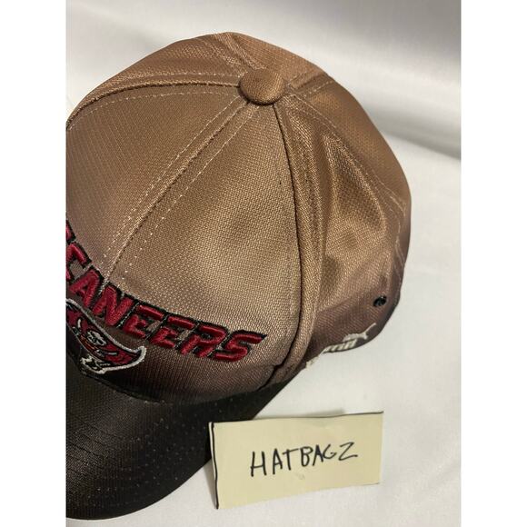 Vintage Puma NFL Tampa Bay Buccaneers Hat Pro Line Adjustable Cap - Picture 6 of 10